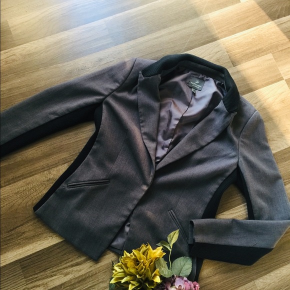 ADRIANNA  PAPELL BLAZER - Picture 3 of 8